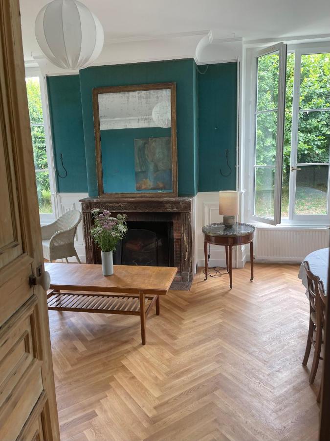 圣雷格勒Entre Les Branches住宿加早餐旅馆 外观 照片